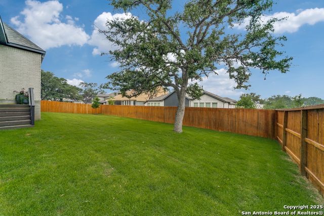 10003 Ellenora Property Photo 36