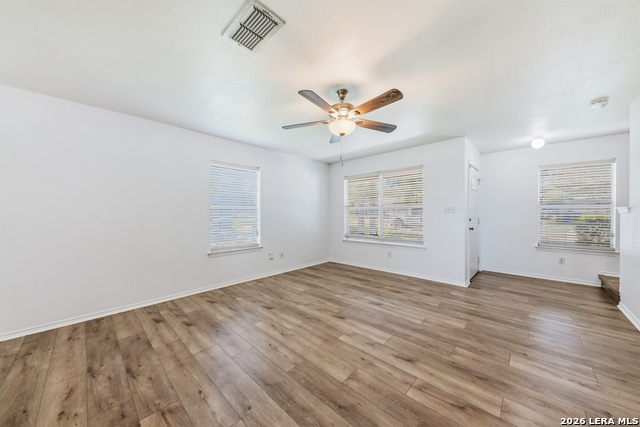527 Roosevelt Property Photo 7