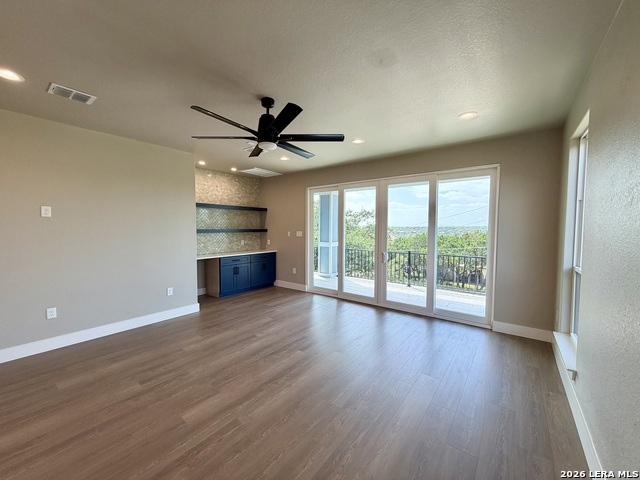 748 Riviera Dr Property Photo 22