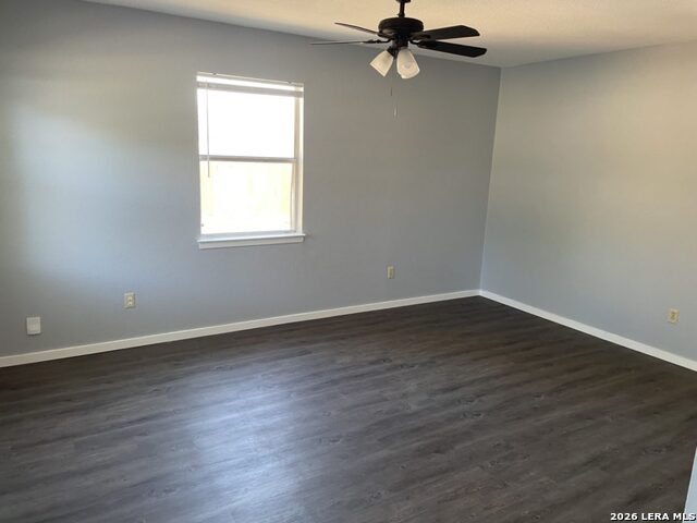 191 Rhine Ter Property Photo 5