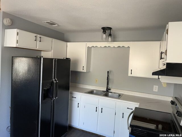 191 Rhine Ter Property Photo 6