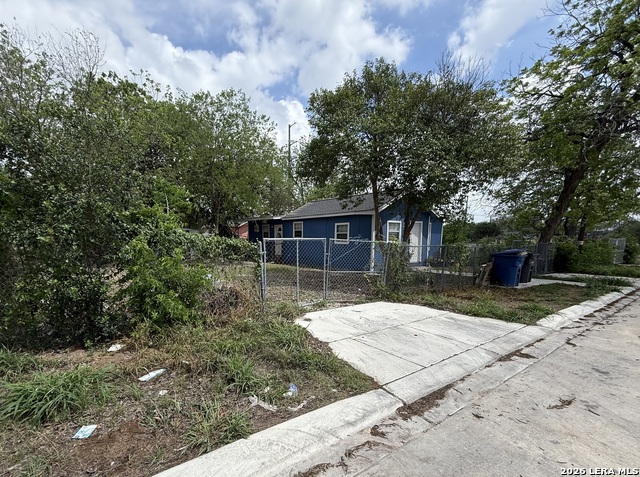 113 Rounds St Property Photo 1