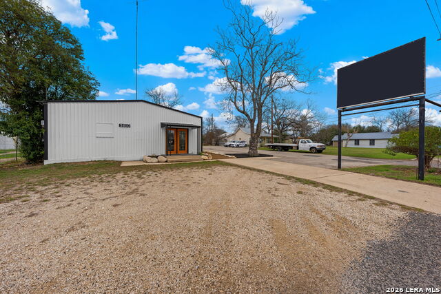 2610 Memorial Blvd Property Photo 20