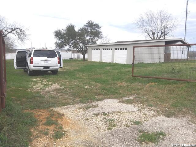 9075 Loop 1604 Property Photo 6
