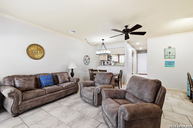 421 Watts Property Photo 3