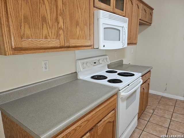 2073 Bentwood Property Photo 5