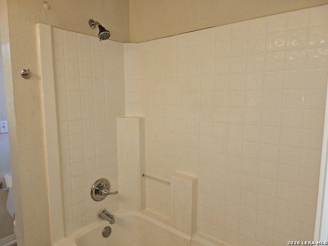 2073 Bentwood Property Photo 18