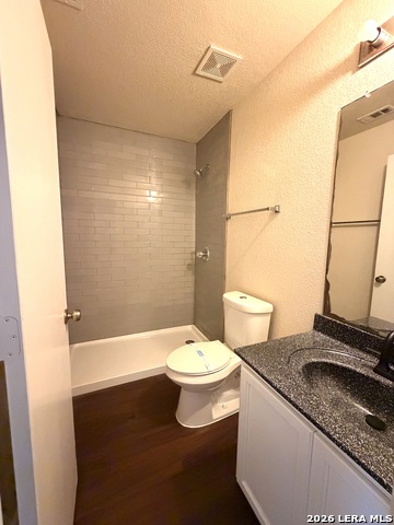 10114 Emerald Sun Property Photo 19