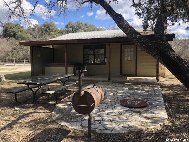 2015 Cr 348 Property Photo 2