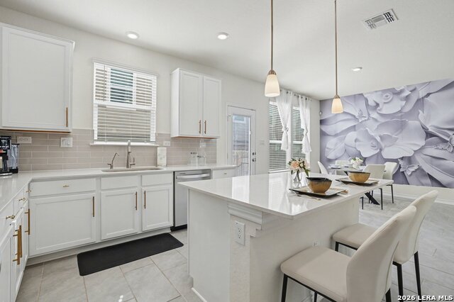 14839 Vance Jackson Property Photo 11