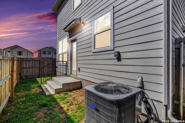 14839 Vance Jackson Property Photo 34