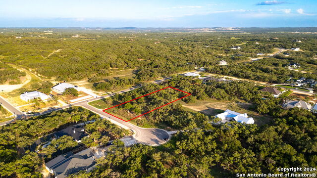 711 Blaze Ridge Property Photo 16