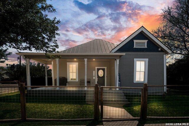930 Hays Property Photo
