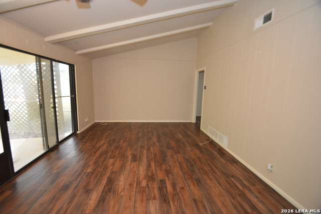 823 Highgate Property Photo 4
