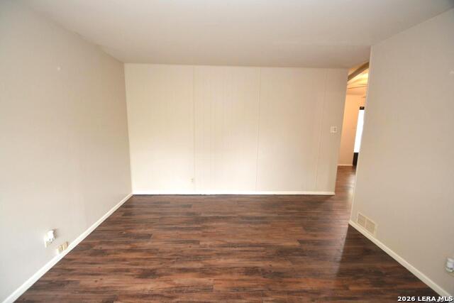 823 Highgate Property Photo 5
