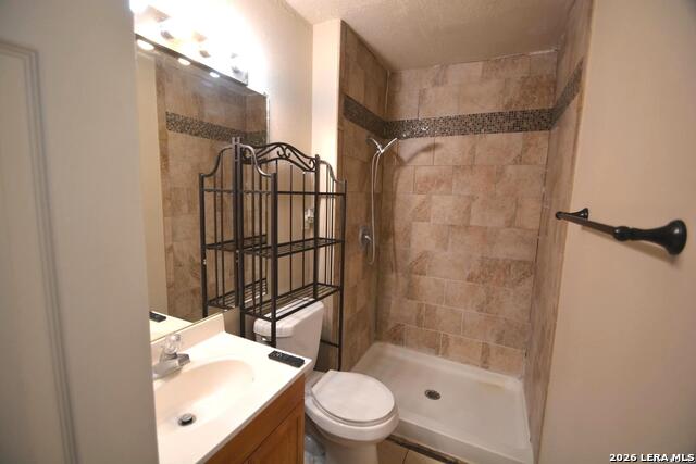 823 Highgate Property Photo 7