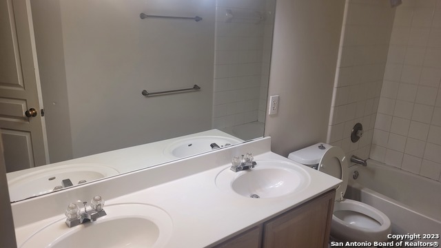 721 Wooded Trail Property Photo 18