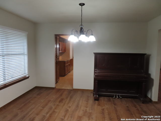9207 Lasater St. Property Photo 3