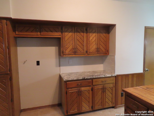 9207 Lasater St. Property Photo 10