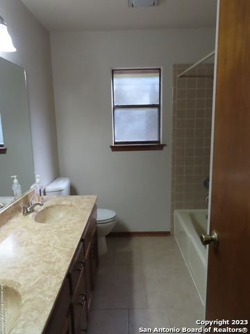 9207 Lasater St. Property Photo 17