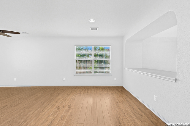 7527 Escada Crest Property Photo 5