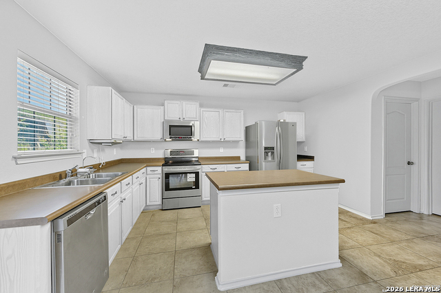 7527 Escada Crest Property Photo 8