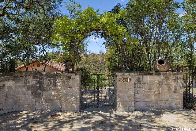 3011 Rustlers Trail Property Photo 4