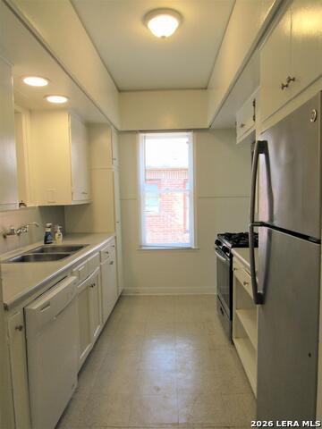 454 Bailey Property Photo 6
