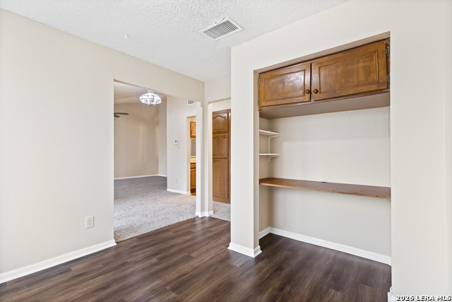 4839 Brandeis Property Photo 14