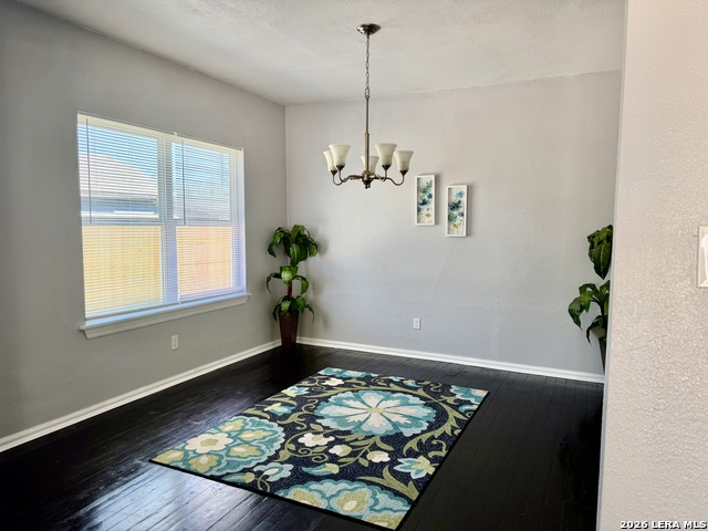 1214 W Winnipeg Property Photo 15