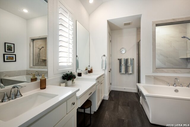 2913 Ashby Property Photo 18