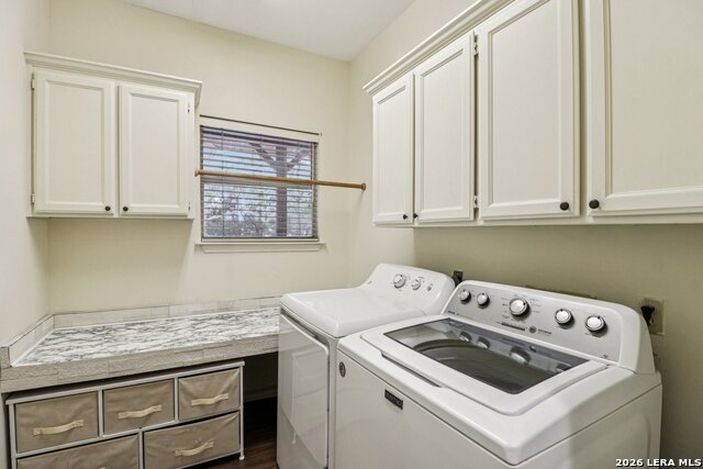 1904 Summit Ridge Dr Property Photo 22