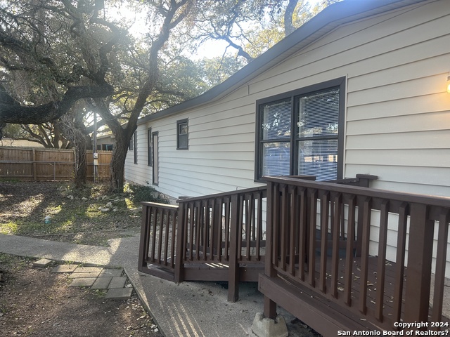 24815 Aue Property Photo 4