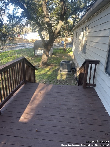 24815 Aue Property Photo 10