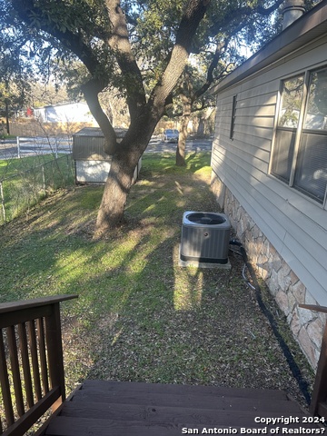 24815 Aue Property Photo 12