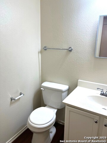 1319 Carmel Oaks Property Photo 3