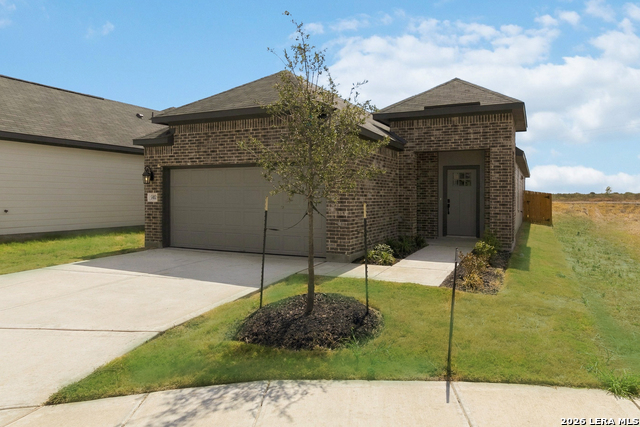 5402 Diane Gardens Property Photo 1