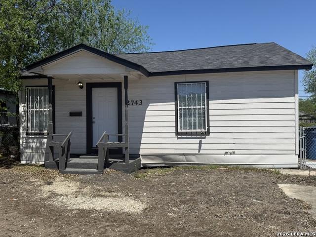2743 Culebra Property Photo 1