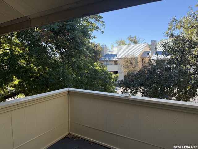 11843 Braesview Property Photo 14