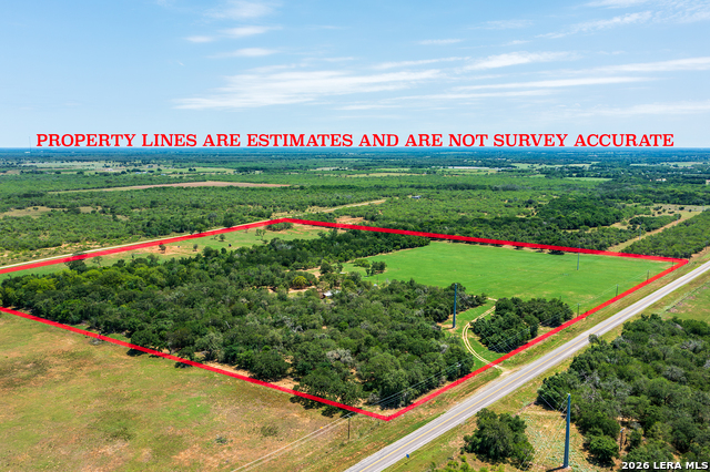 11259 N State Highway 80 Property Photo 2
