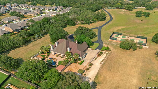 208 Cascade Caverns Property Photo 32