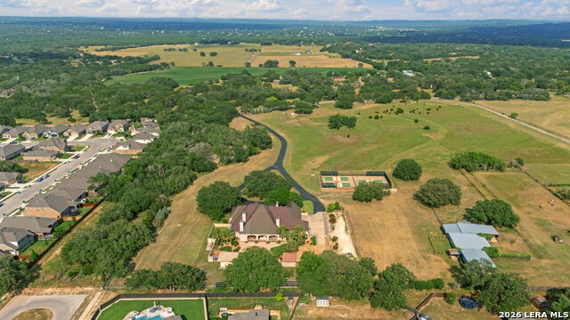 208 Cascade Caverns Property Photo 33
