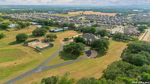 208 Cascade Caverns Property Photo 35