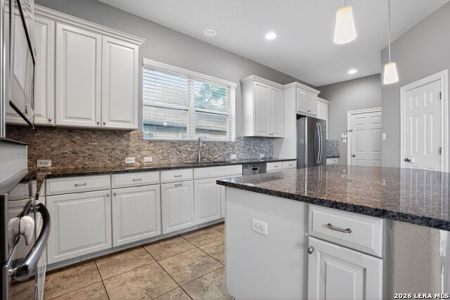 18039 Branson Property Photo 12