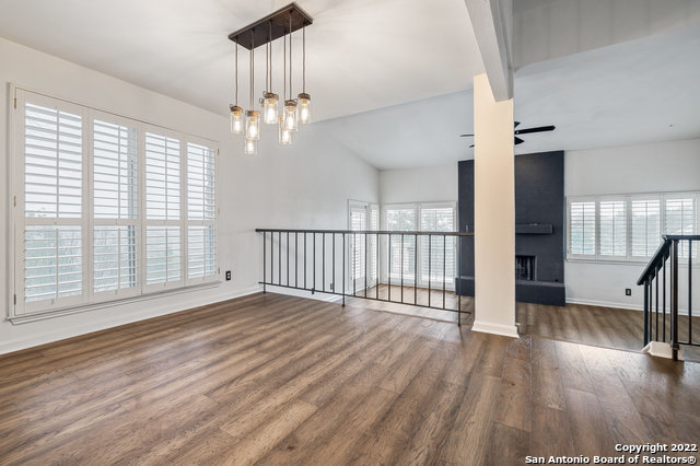 17119 Terra Rosa Property Photo 5