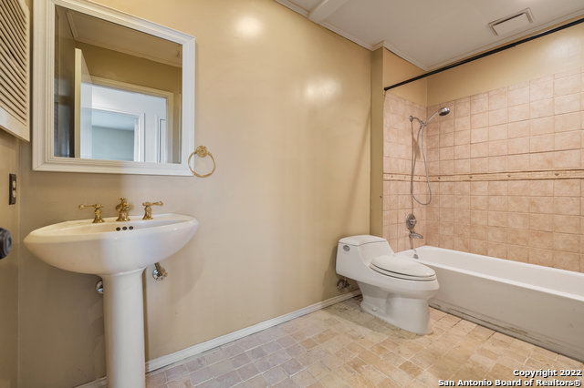 17119 Terra Rosa Property Photo 17