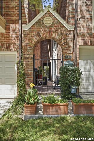 145 Elizabeth Property Photo 1