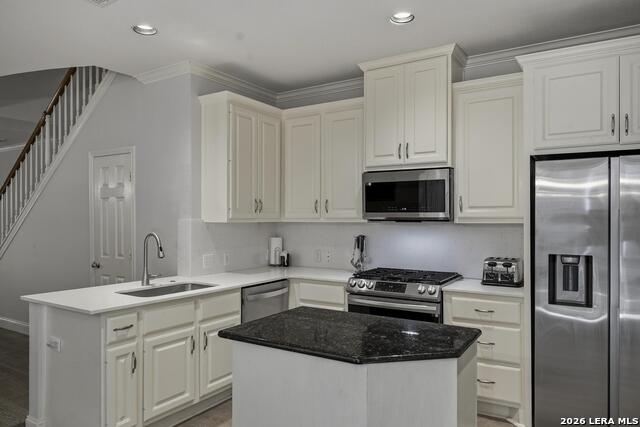 145 Elizabeth Property Photo 17
