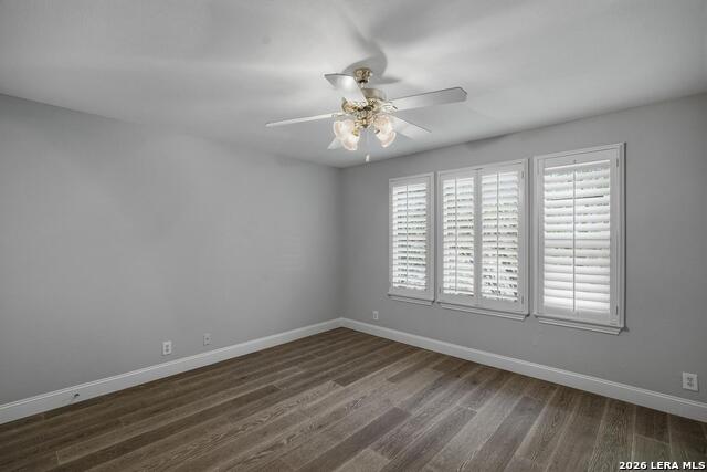 145 Elizabeth Property Photo 26