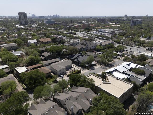 145 Elizabeth Property Photo 29